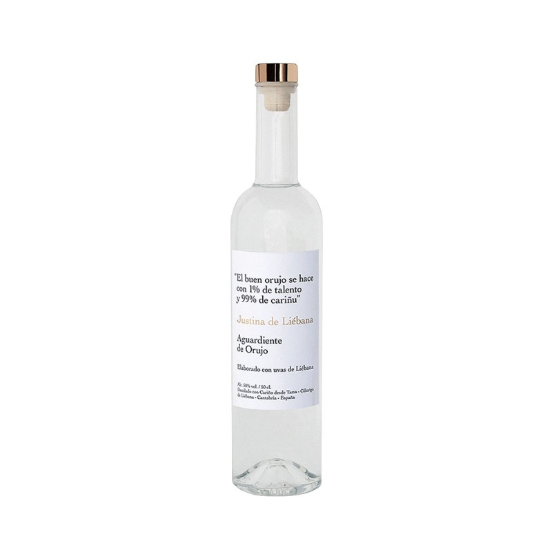 Justina de Liébana - Aguardiente de orujo con uva de Liébana, 50 cl. Justina de Liébana - Aguardiente de orujo con uva de Liébana, 50 cl.