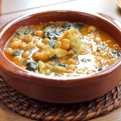 La Ermita - Garbanzos con espinacas y bacalao